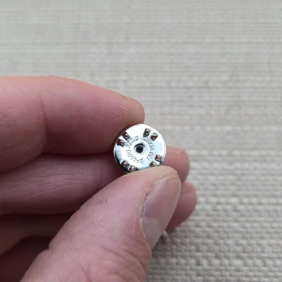 Sterling Silver Radiant Sun Pin A4668 - Picture 4 of 6